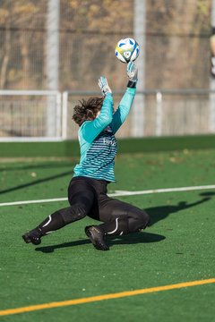 Bild 88 - wBJ VfL Pinneberg2 - Eimsbuttler TV 3 : Ergebnis: 5:0